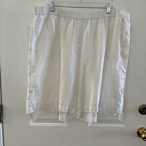 Purejill Woman's White Plus-Size Linen Summer Vacation Shorts Sz 2x - Picture 2 of 9